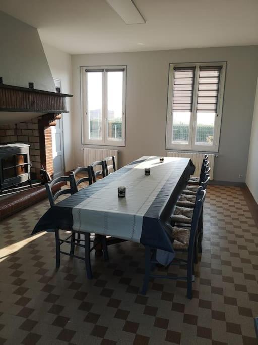 Gite Spacieux Et Chaleureux Sainte-Mère-Église Extérieur photo